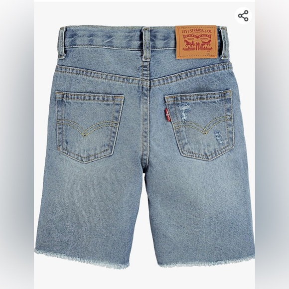 Levi's Boys' 511 Slim Fit Denim Shorts - Picture 2 of 2